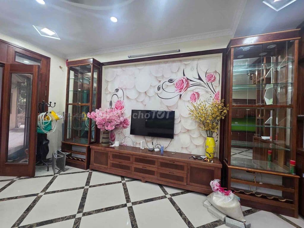 CHÍNH CHỦ CẦN BÁN GẤP NHÀ Ở GIẢI PHÓNG - GIÁP BÁT - 43m - OTO QUA NHÀ - Ảnh 2