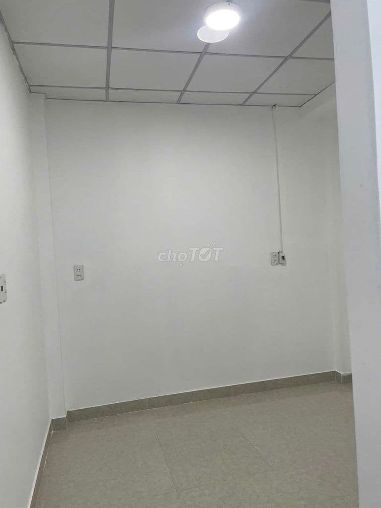 Gửi Hoa Hồng nhờ dv dẫn dùm nhà Phan Huy Ích p12 1 lầu - Ảnh 2