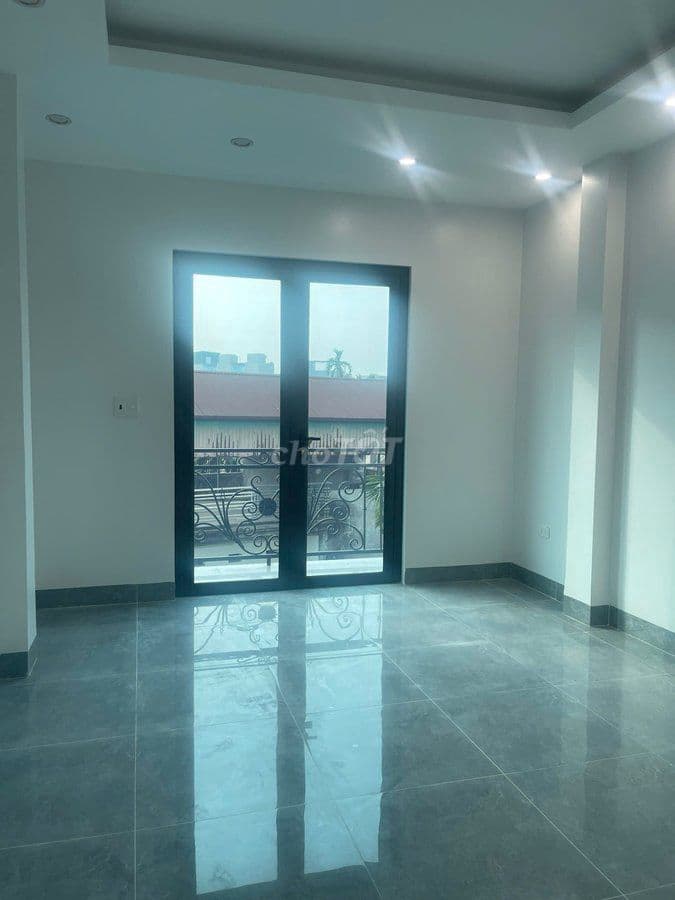 Bán nhà 5T, ngõ ô tô, full tiện ích tại Đông Dư giá nhỉnh 5 tỷ - Ảnh 3