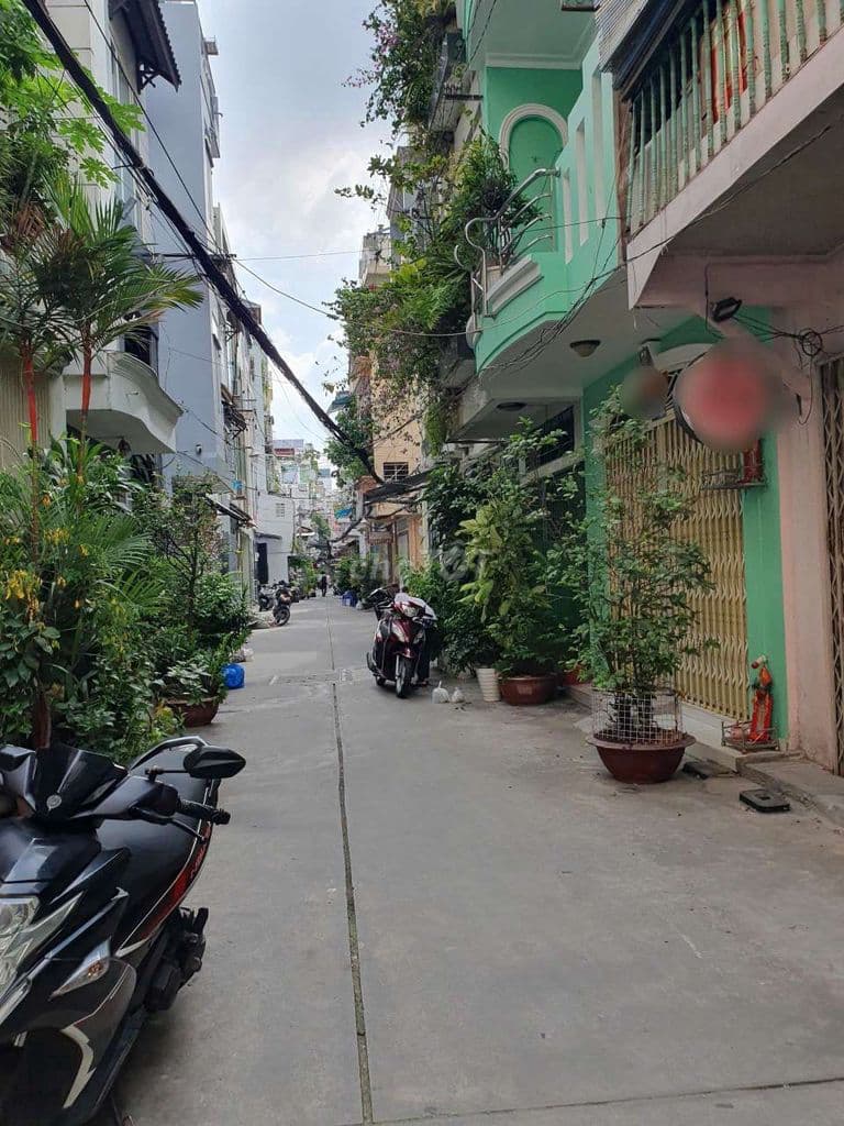 NHÀ HXH TRẦN HƯNG ĐẠO VIP Q1 - Ảnh 2