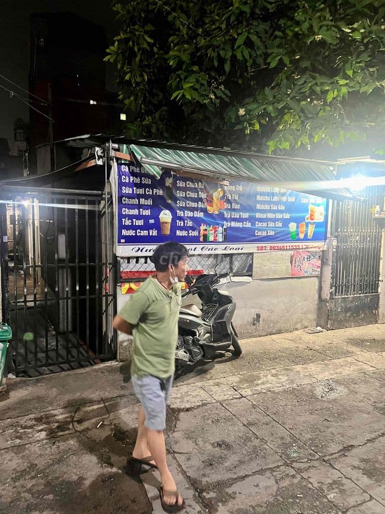 Hẻm 8 m, trên mặt tiền lớn, vào 3 căn, nhà vuông vức 105m - Ảnh 3