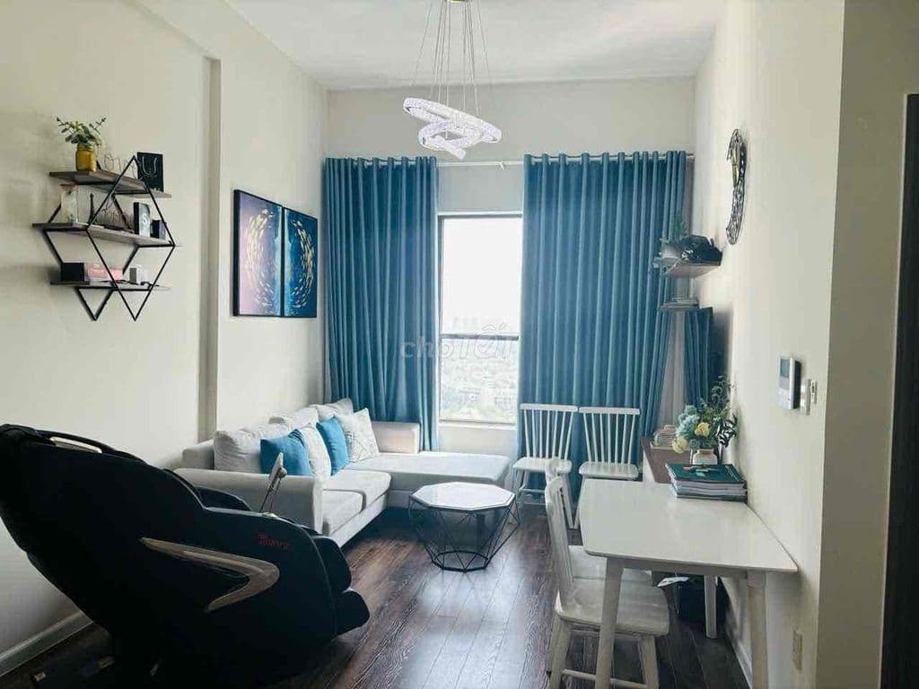 bán 56m2 hướng Bắc tầng cao viêw đẹp full nội thất giá 3.6 tỷ