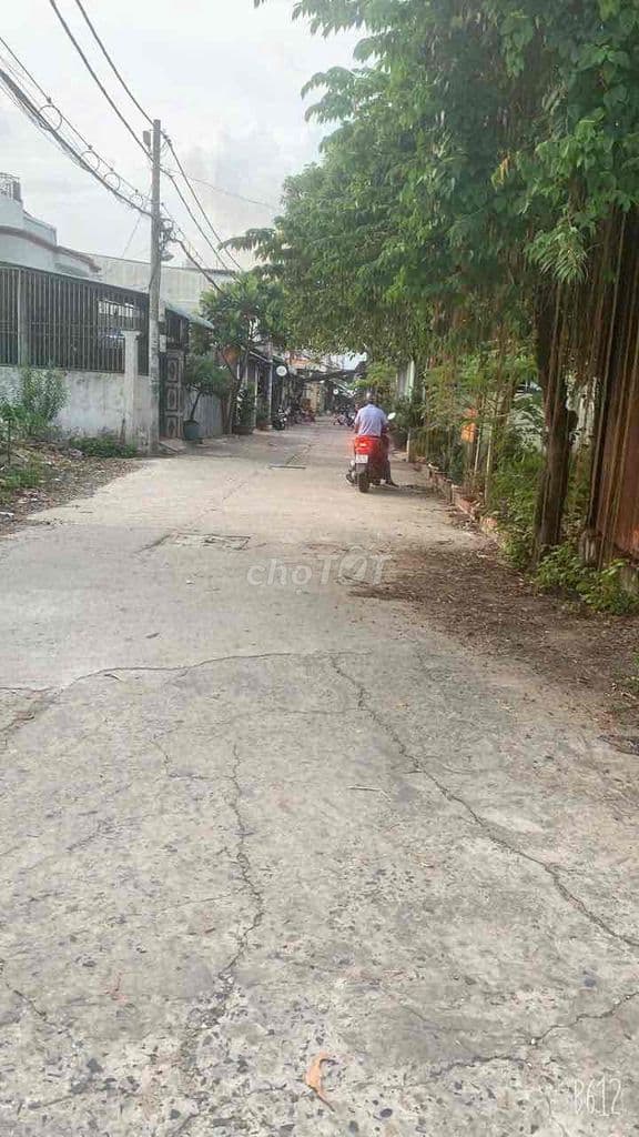 GIẢM gấp.đất trương Phước phan .70m2, hẻm xe hơi.. - Ảnh 2