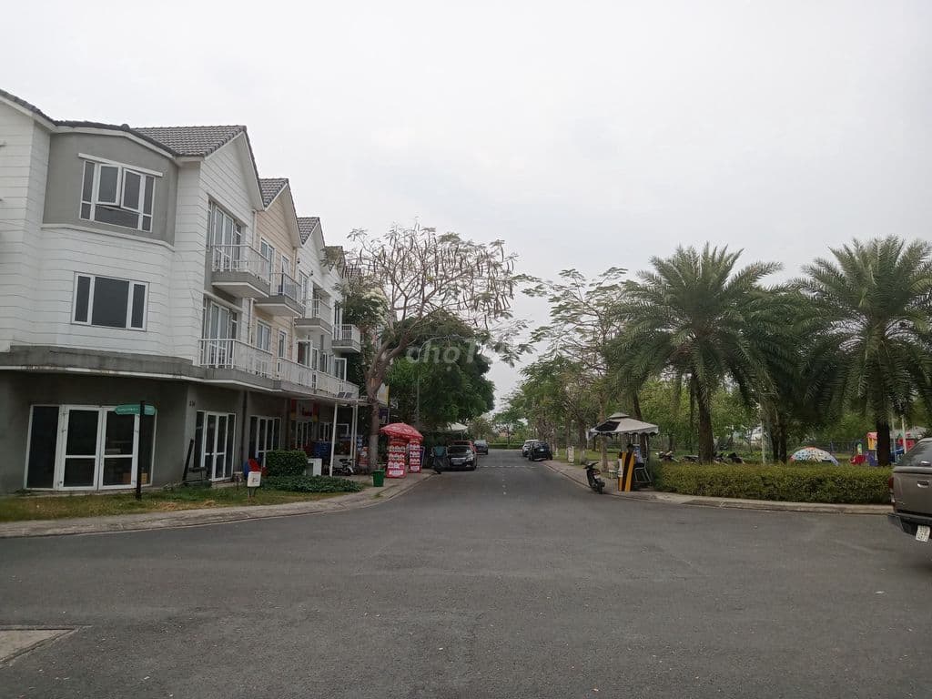 Bán nhà view sông KDC Parkriverside 102m2 gần Võ Chí Công, Liên Phường