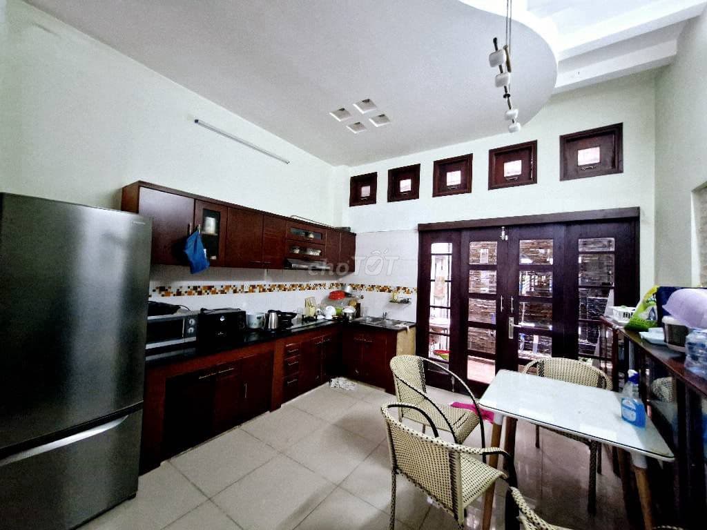 Chính chủ bán gấp nhà 3lau MT Phạm Hùng,Q8,ngang 5.3x16m,hơn 17ty - Ảnh 2