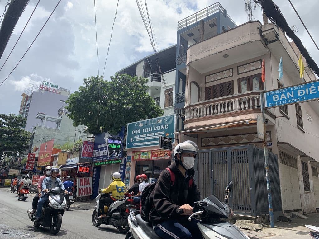 Mặt tiền Nguyễn Văn Khối sát ngã tư Lê Văn Thọ sầm uất, dt 4.5x20m