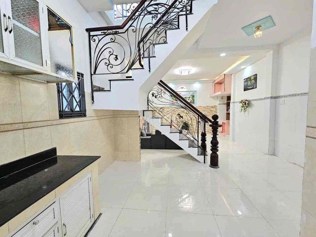 🏡 NHÀ BÁN HẺM PHẠM THẾ HIỂN,QUẬN 8 NHỈNH ( còn thương lượng )