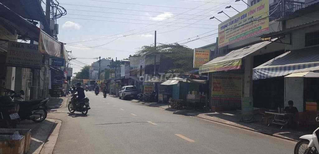 Bán đất mặt tiền đường Lô Tư
