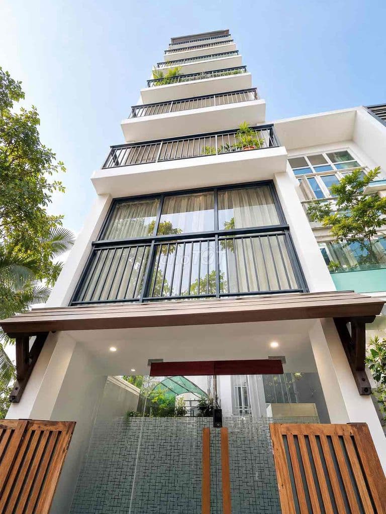 TỪ HOA - TÂY HỒ 70m x 9 tầng - HƠN 30tỷ NGÕ THÔNG - KD - THANG MÁY