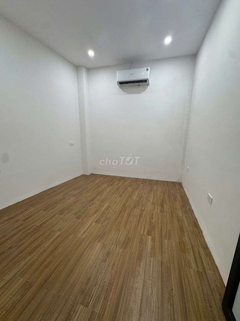 Cực hiếm nhỉnh 3 tỷ có nhà 19m2 x 4 tầng, Tân Ấp, Ba Đình, Hà Nội - Ảnh 2