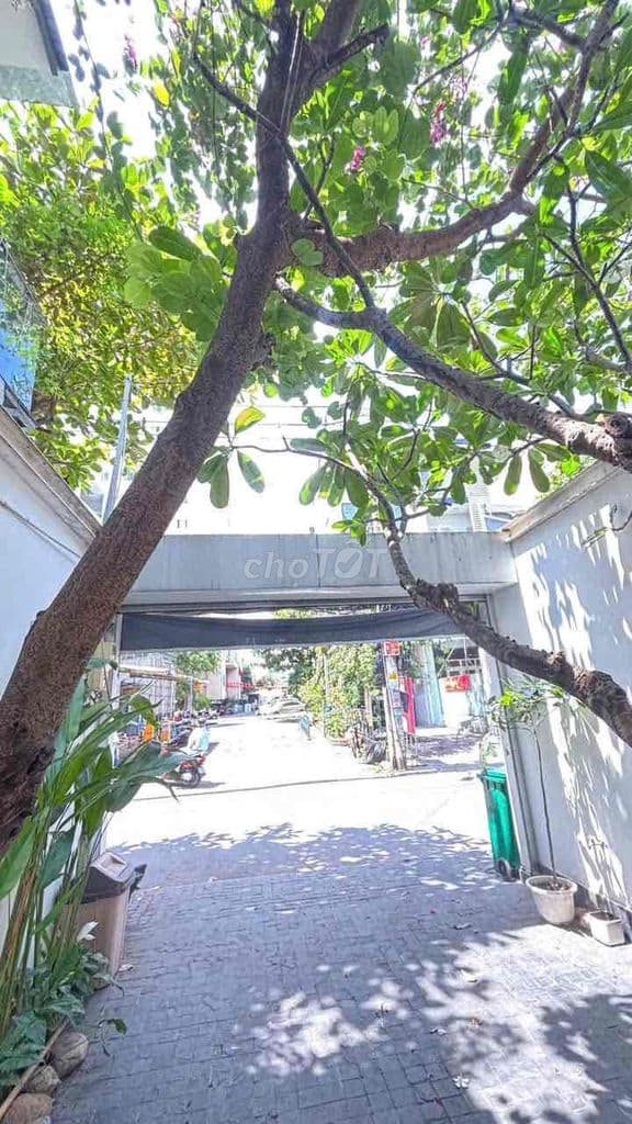 BÁN NHÀ 1 lầu mặt tiền kinh doanh đường số 18 Phạm Văn Đồng - Gigamall - Ảnh 2