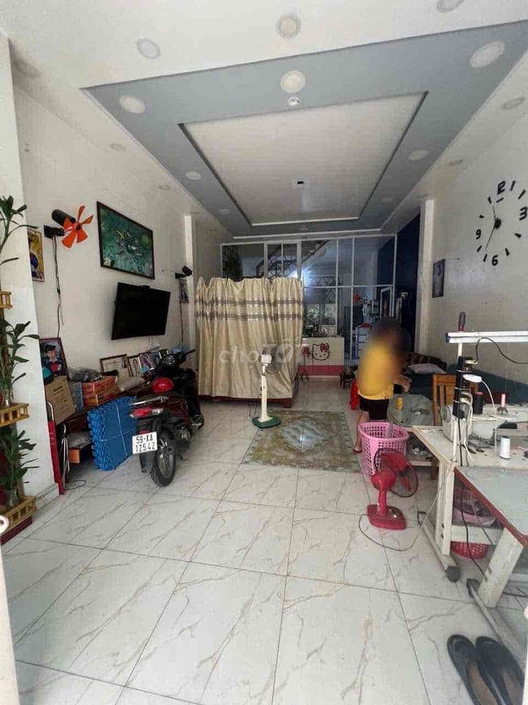 Bán nhà ngang 5m hẻm xe hơi đậu trước nhà đường Nguyễn Văn Luông Q6 - Ảnh 3