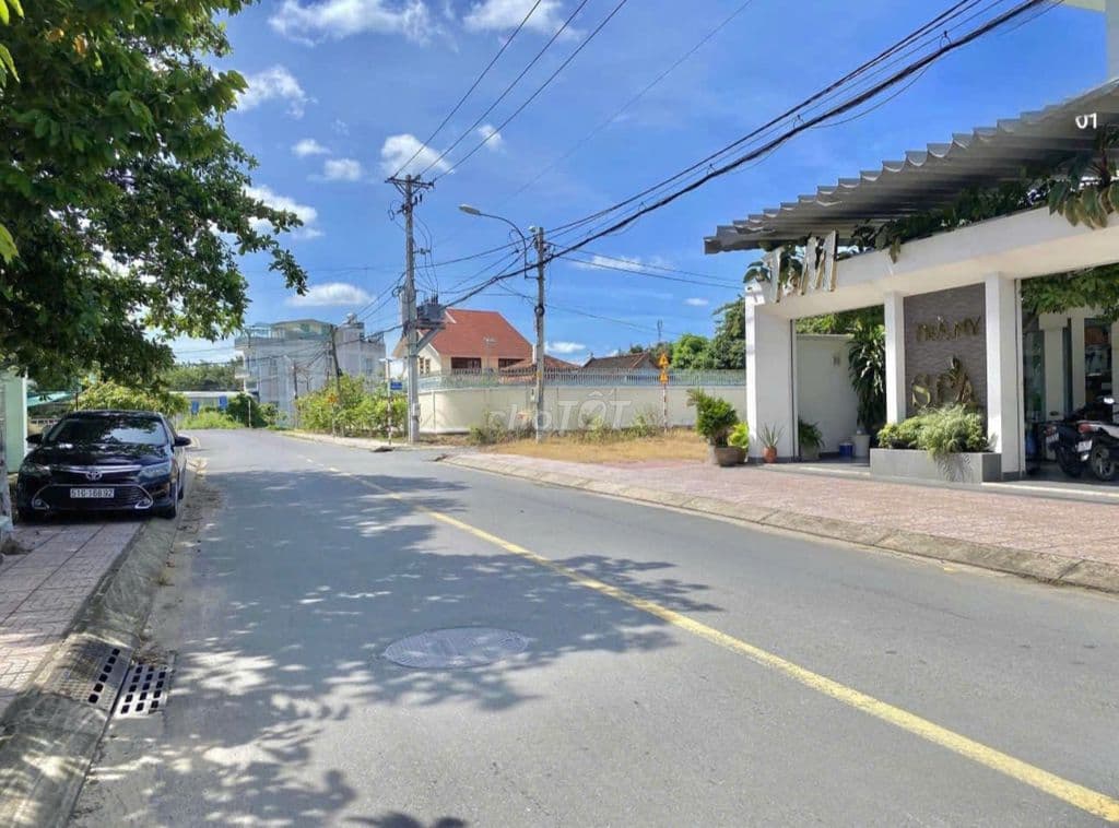 CẦN BÁN GẤP LÔ ĐẤT NGAY MẶT TIỀN NHỮ TIẾN HƯƠNG GIÁ CHỈ 850TR - Ảnh 2