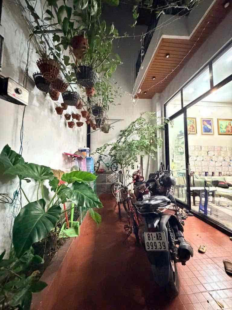 Nhỉnh 90/M sát CV Gia Định Phú Nhuận ngay Nguyển Văn Công Gò Vấp Nở