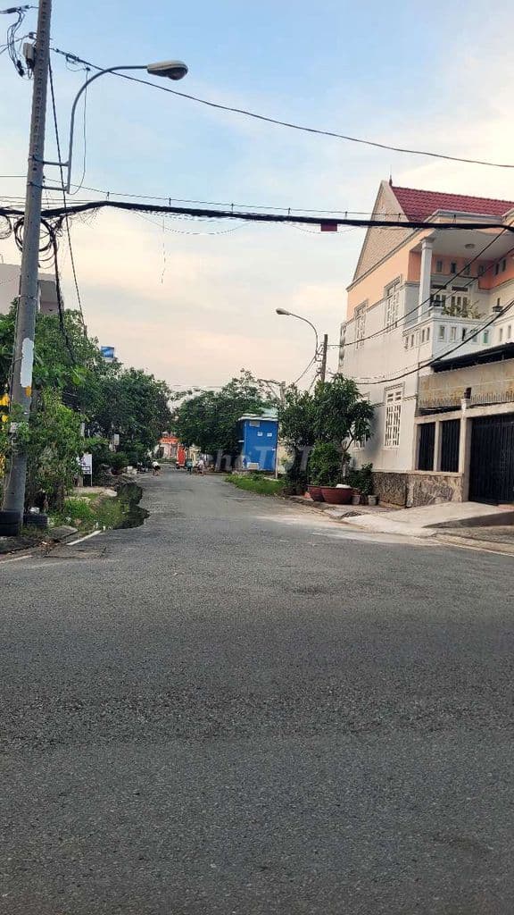 Bán đất tặng nhà cấp 4 kiên cố, ngay trung tâm xã nhà bè, tp hcm - Ảnh 2