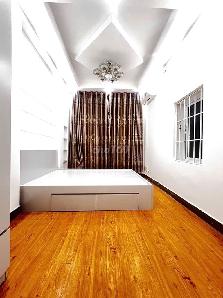 Nhà phố Cự Lộc , nhà đẹp về ở ngay - Ảnh 2