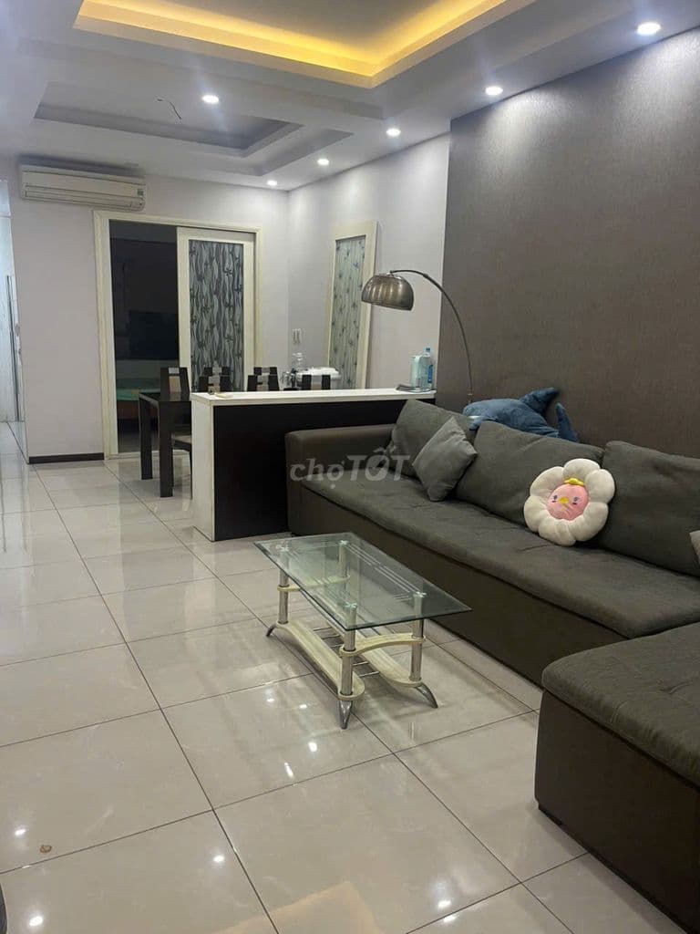 Cần bán căn hộ Docklands Saigon, 2PN, nhà mới, sổ hồng sang tên ngay