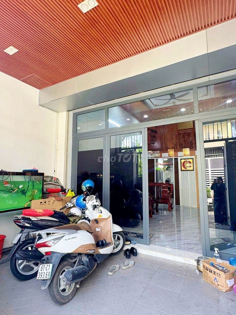 BÁN NHÀ MẶT TIỀN NGANG 5M NGAY KDC BÌNH DÂN, CÁCH ĐƯỜNG B 30M, THỦ ĐỨC - Ảnh 2