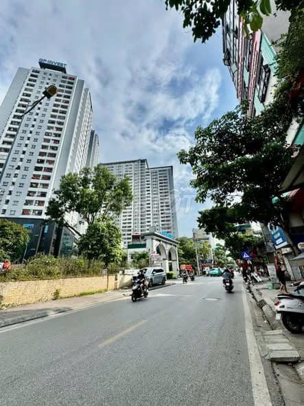 bán nhà mặt phố Trương Định 75m2 giá 30.5 tỷ