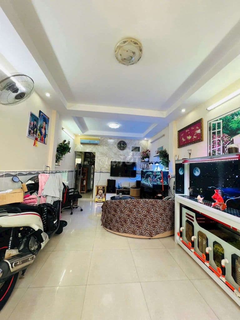 nhà H4m thông Âu Cơ 2 tầng 37m đất giá rẻ - Ảnh 3