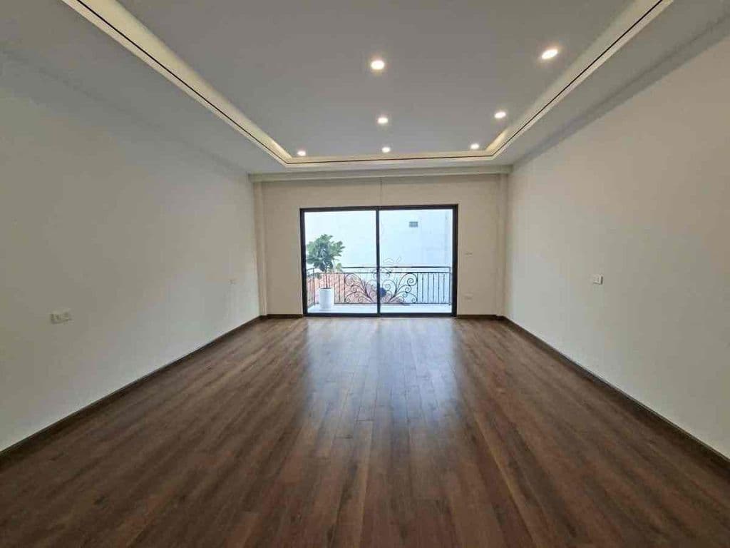 Siêu hiếm Phố Quan Nhân, ôtô đỗ cửa, tiện ích vô vàn, 39m2*5 tầng - Ảnh 2