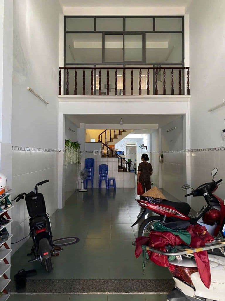 🏡Bán nhà 4 tầng mặt tiền ngay Kênh Nước Đen - 4x20 - 8 tỷ TL