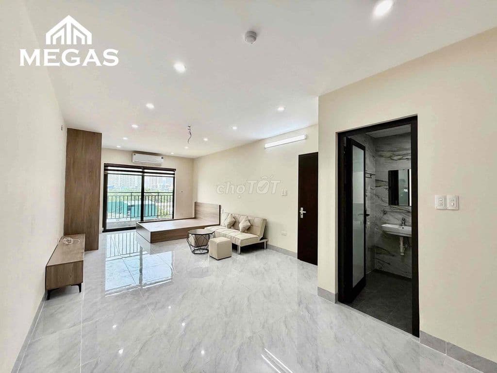 Cho thuê chdv studio full nội thất ngay võ chí công tây hồ