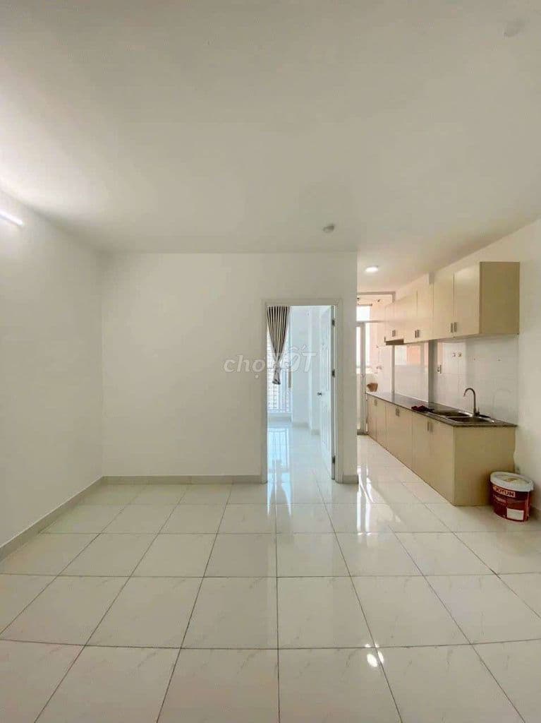 bán căn hộ Sen Hồng, block C, 1.35ty/1PN,1WC/37m2 sổ sẵn