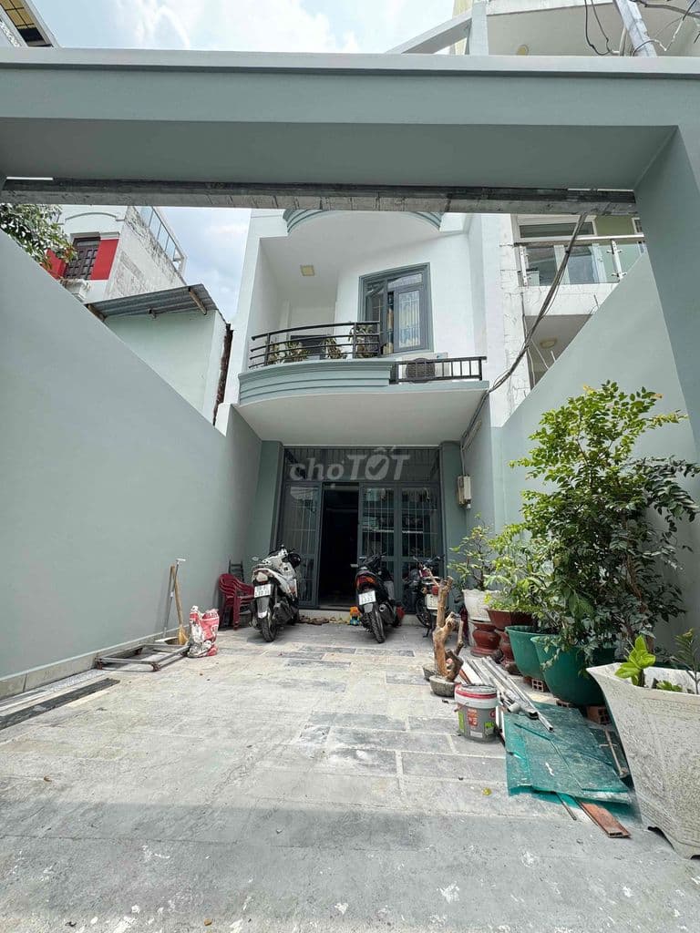 Siêu Phẩm 90m2 3 Tầng Hẻm Rộng - Xe Hơi Ngủ Trong Nhà