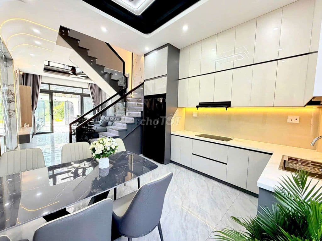 NHÀ MT SÔNG HXH HÀ HUY GIÁP Q12 100M2 GẦN CẦU PHÚ LONG NHỈNH 6 ĐỒNG - Ảnh 3