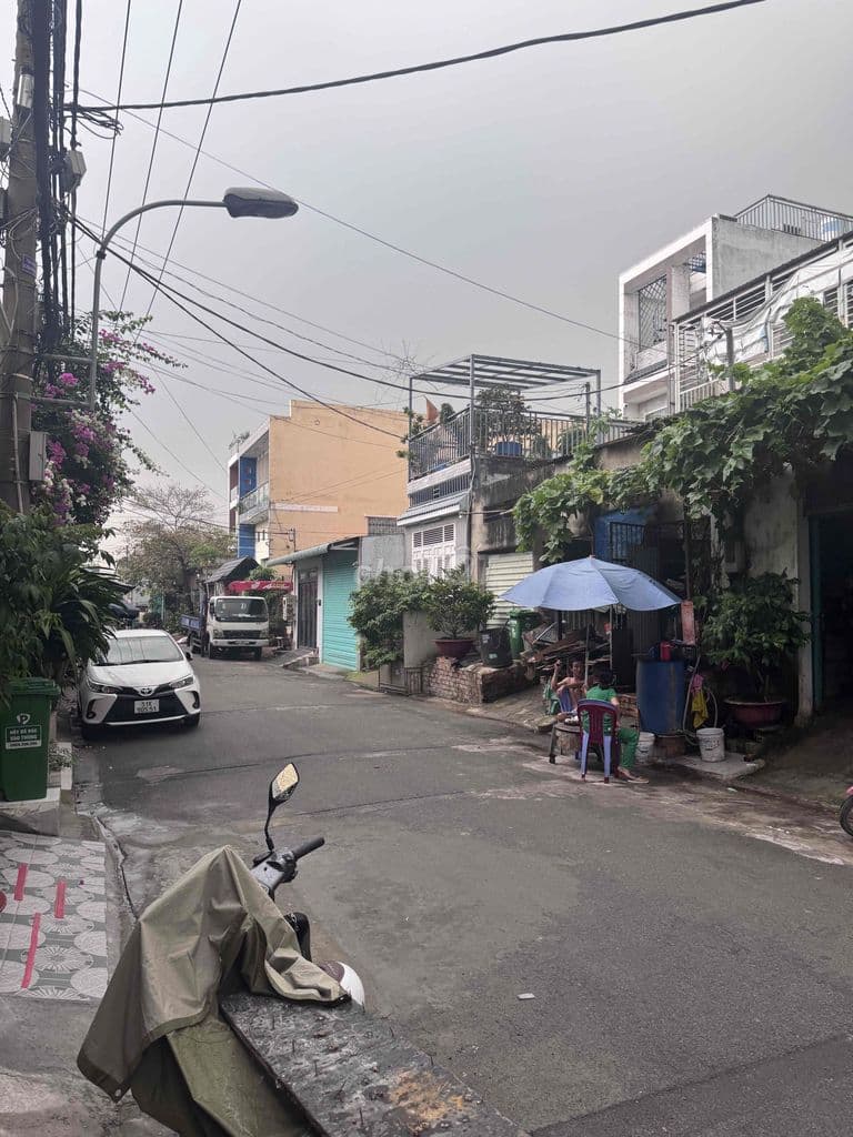 Nhà Xưởng HL2 bình tân , 10.35x21m công nhận đủ , hẽm 10m xe tải - Ảnh 2