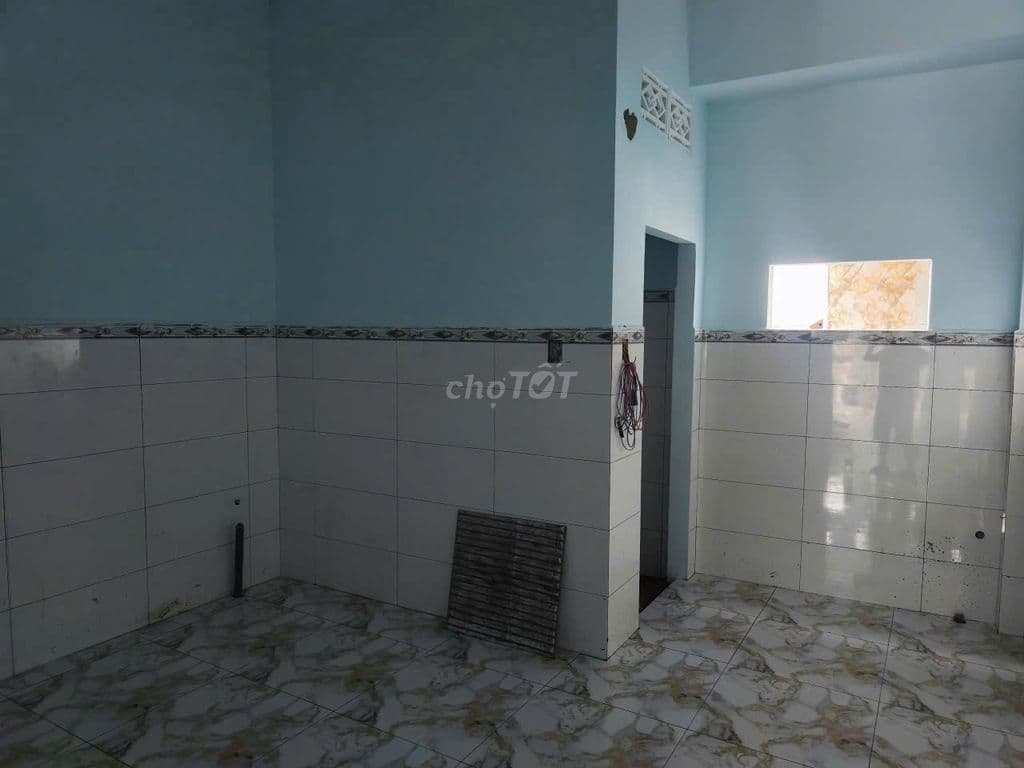 Bán nhà Mặt tiền đường nhựa, Chính chủ. HÓC MÔN - Ảnh 3