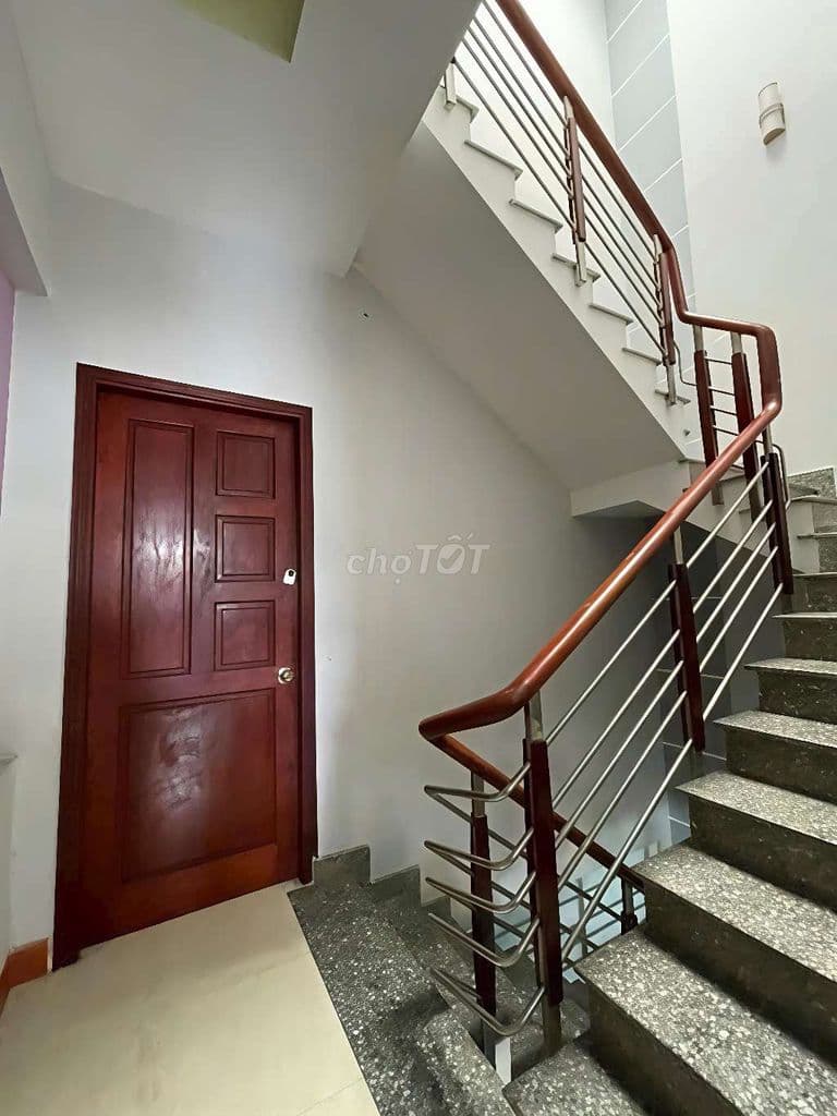 70m² Nhà 3 Tầng 4PN Hẻm xe hơi 5m Gần CV Làng Hoa Chỉ 6.59 tỷ.. - Ảnh 3