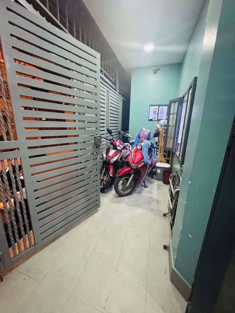 NHÀ MẶT TIỀN 2 LẦU Q. TÂN BÌNH, DT 8x6m GA METRO 150M, CHỈ 5.15 TỶ - Ảnh 3