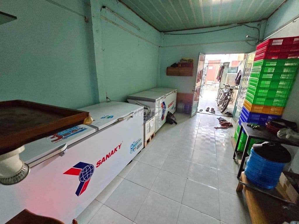 P. Hiệp Phú, HXT quay đầu 75 m2 full thổ cư, nhà cấp 4 chỉ 4.9 tỷ . - Ảnh 3