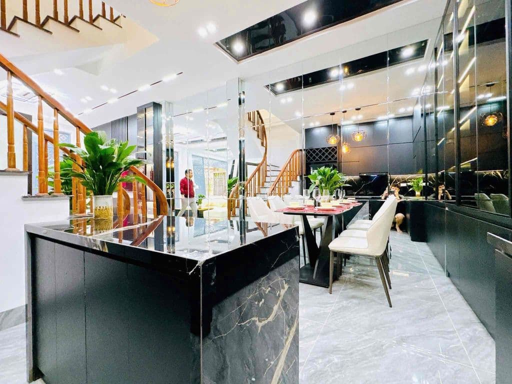 Giảm giá sâu Bạch Mai, ngõ nông thông thoáng, lô góc nhà đẹp 50m*5T. - Ảnh 3