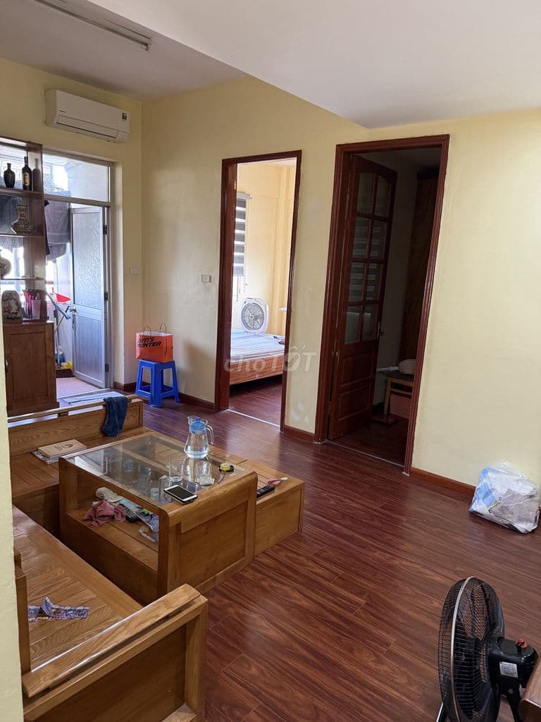 🔥 5 TỶ HƠN XÍU CÓ NHÀ CẦU GIẤY. SÁT NHIỀU TRƯỜNG ĐH. SỔ LÂU DÀI 68m2 - Ảnh 3