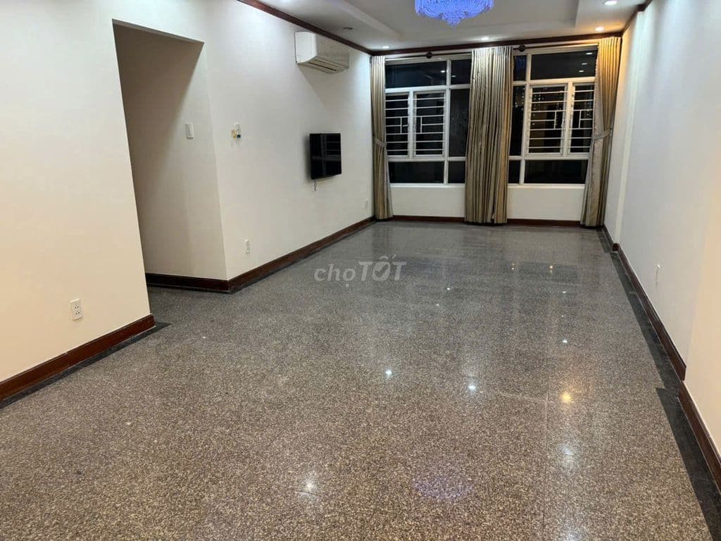 Cần bán căn hộ Hoàng Anh An Tiến - Hoàng Anh Gold House - xã Nhà Bè.