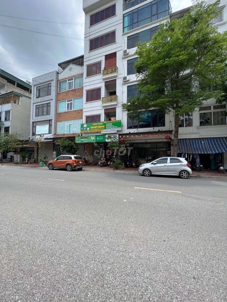 văn la VănPhú 50m mt5,4m 5tầng,vỉa hè,nhà đẹp,vừa ở kết hợp kinh doanh