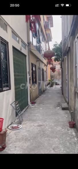 bán nhà 4 tầng Đông Mỹ nhỏ xinh giá hợp lý - Ảnh 2