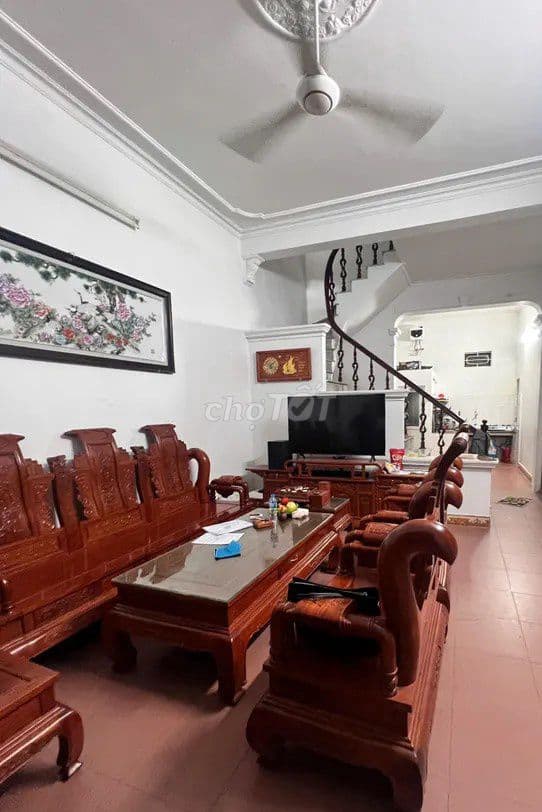 Cần bán nhà Xuân Thủy-Trần Thái Tông gần phố ôtô đỗ cửa 5T 2măt thoáng - Ảnh 3