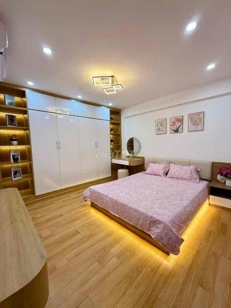 TT Bách Khoa mặt phố , tầng2, 3 ngủ, vừa ở vừa cho thuê,dòng tiền ổn - Ảnh 2