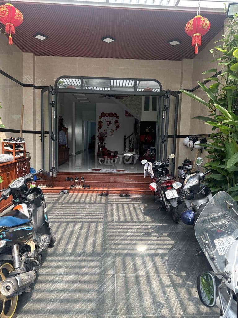 -NHÀ ĐẸP 3TẦNG MT KINH DOANH XUÂN THỚI THƯỢNG.BÀ Điểm-HÓC MÔN. - Ảnh 2