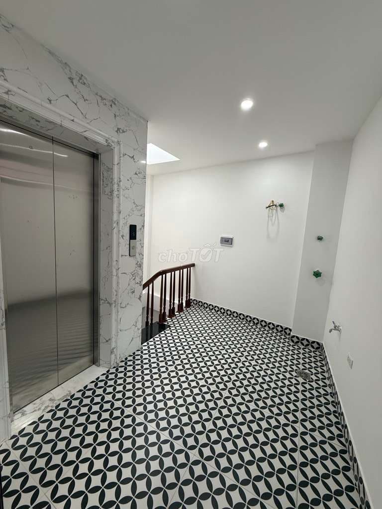 Khương Trung,Thanh Xuân – 40m², 5 Tầng thang máy. Đầu tư, ở ngay