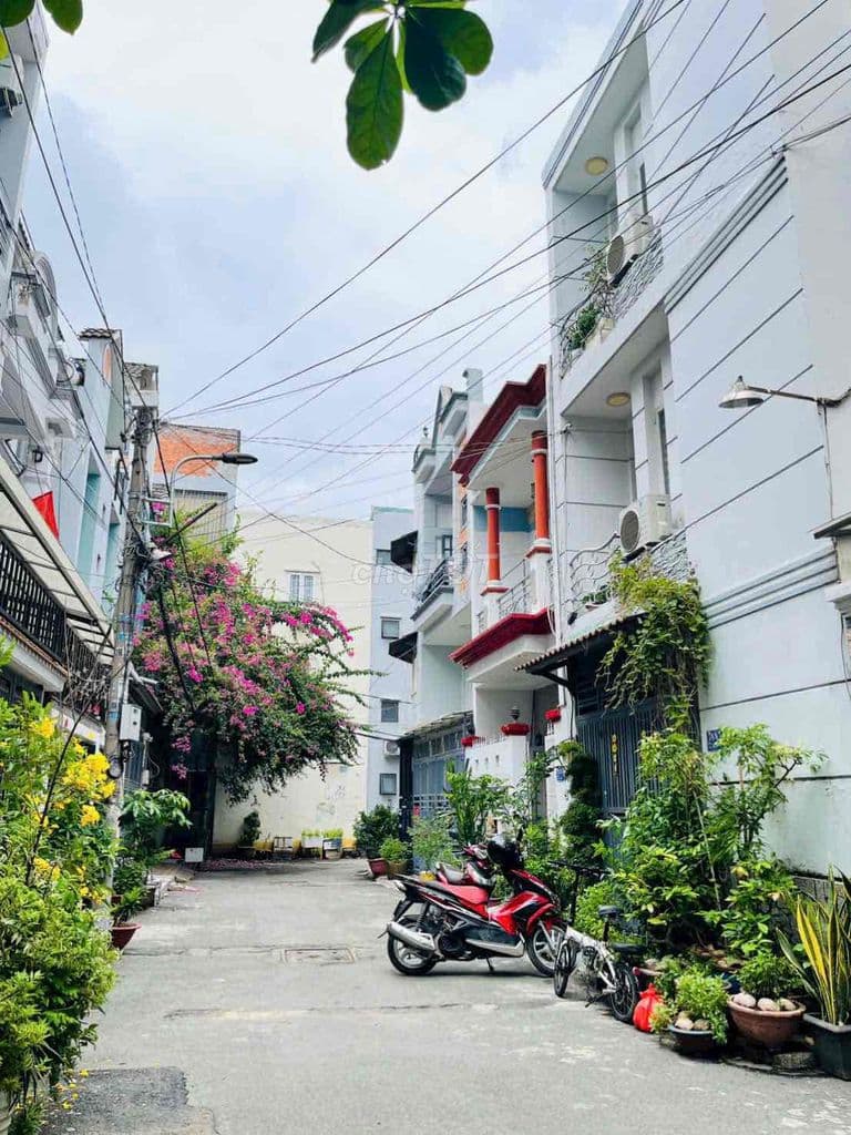 Phạm Văn Chiêu, hẻm ôtô 8m, 3 tầng BTCT, 5m x 12m vuông vức, 6.99 tỷ