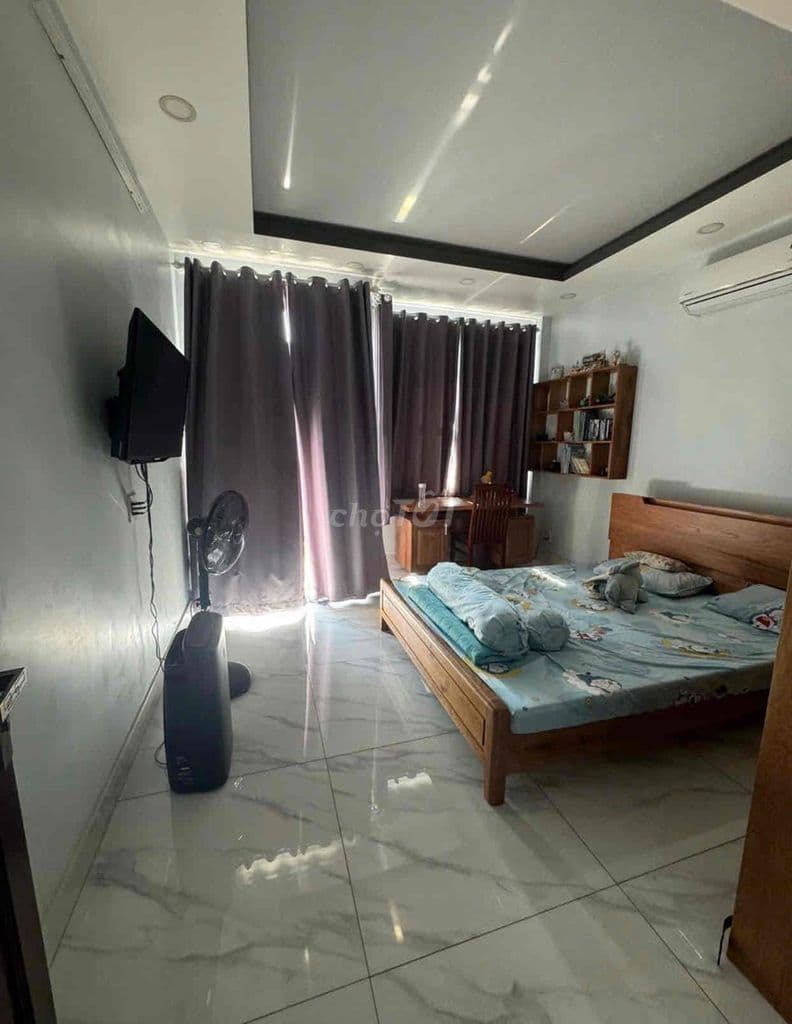 BÁN NHÀ 3 LẦU HXH 5,9 TỶ NGUYỄN VĂN QUÁ QUẬN 12 - Ảnh 2