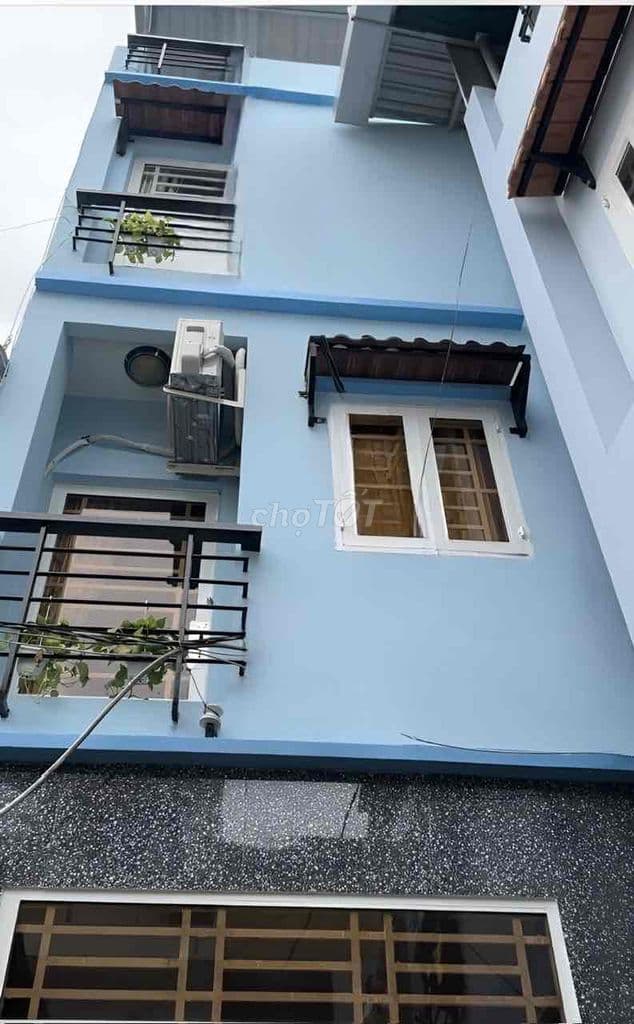 Bán nhà quận 6 cách 10m ra hẻm xe hơi