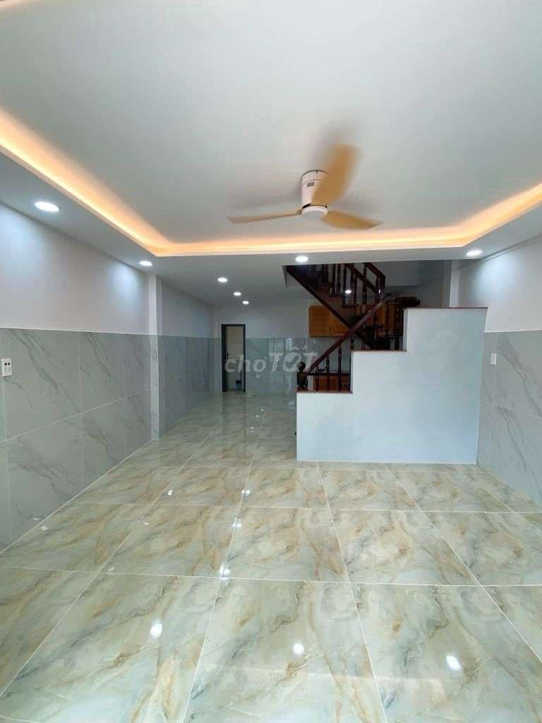 SIÊU PHẨM 2 TẦNG Q7 - KÈO THƠM XUẤT HIỆN MẶT TIỀN HẺM 6M XE HƠI ĐỖ CỮA - Ảnh 2