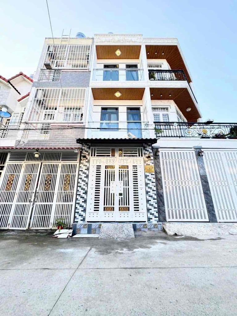 ☎️☎️Bán Nhà 2 Lầu Sổ Hồng ĐSH Hẻm Xe Hơi 8m - 4PN - TT.Nhà Bè