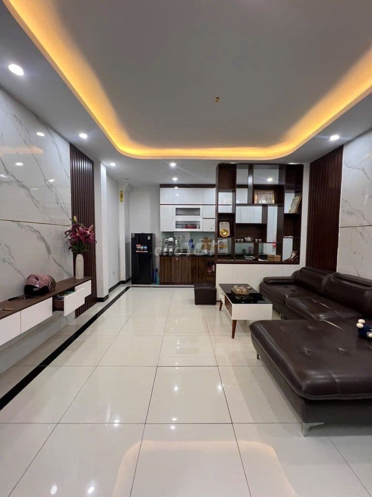 Bán gấp 4 tầng mới ĐỒNG MAI-Lô góc -Ô tô đỗ cửa-500m ra QL6,GIÁ 3,X TỶ